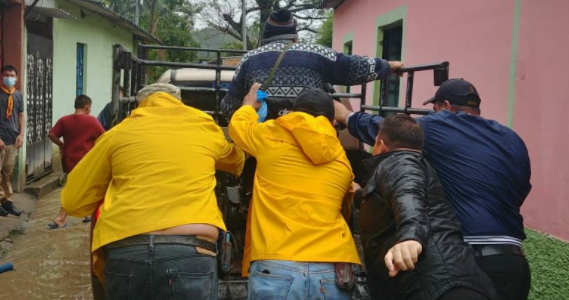 Protección Civil evacúa 29 familias de Citalá, Chalatenango, ante desbordamiento del río Lempa proteccion-civil-evacua-29-familias-de-citala-chalatenango-ante-desbordamiento-del-rio-lempa